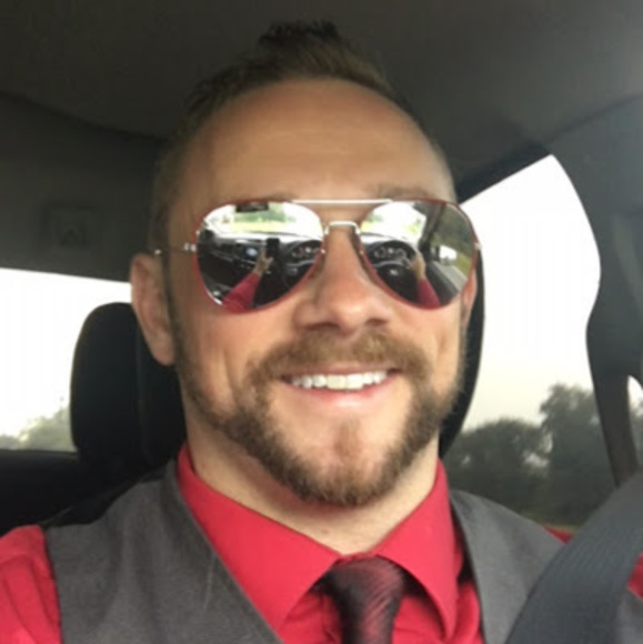 Meet your Posher, Scott - Picture 1 of 1